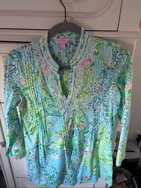 Lilly Pulitzer Aqua AMulti Beaded V-Neck Tunic